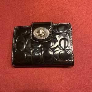 Barely used Coach Patent Leather Bi-Fold wallet